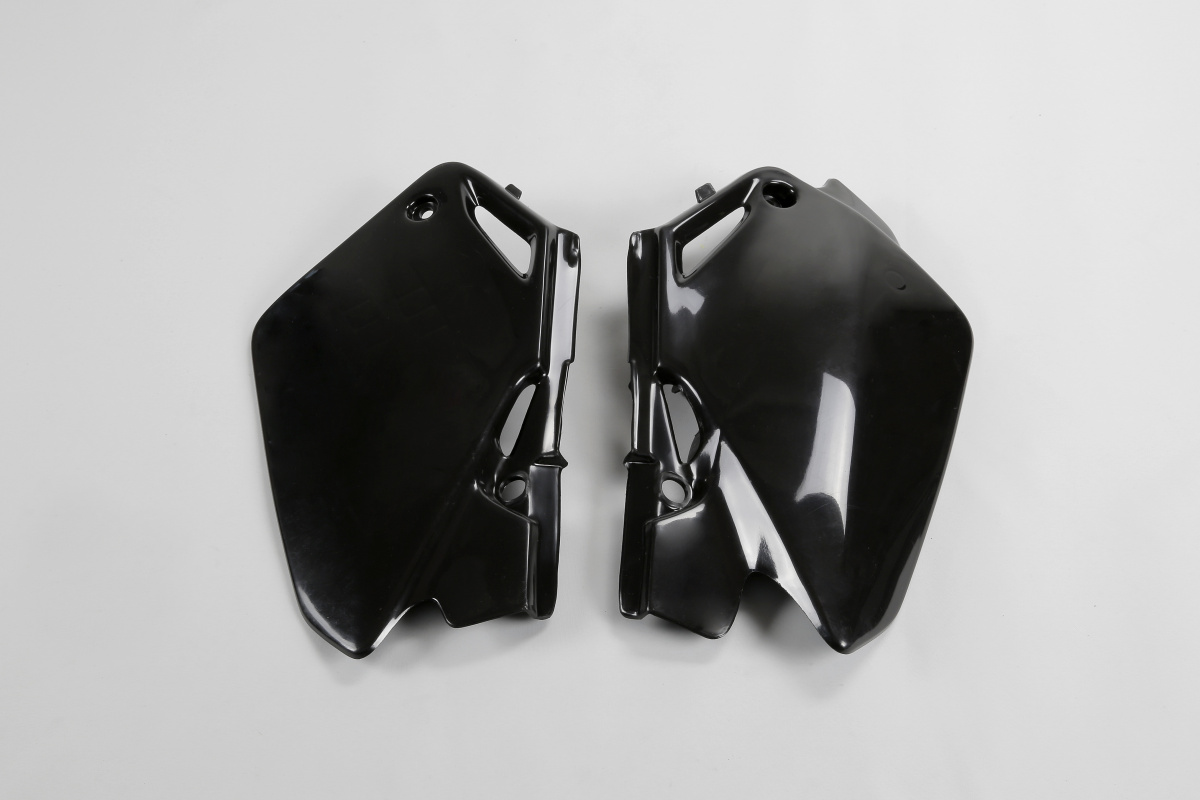 Side panels - black - Honda - REPLICA PLASTICS - HO03631-001 - UFO Plast