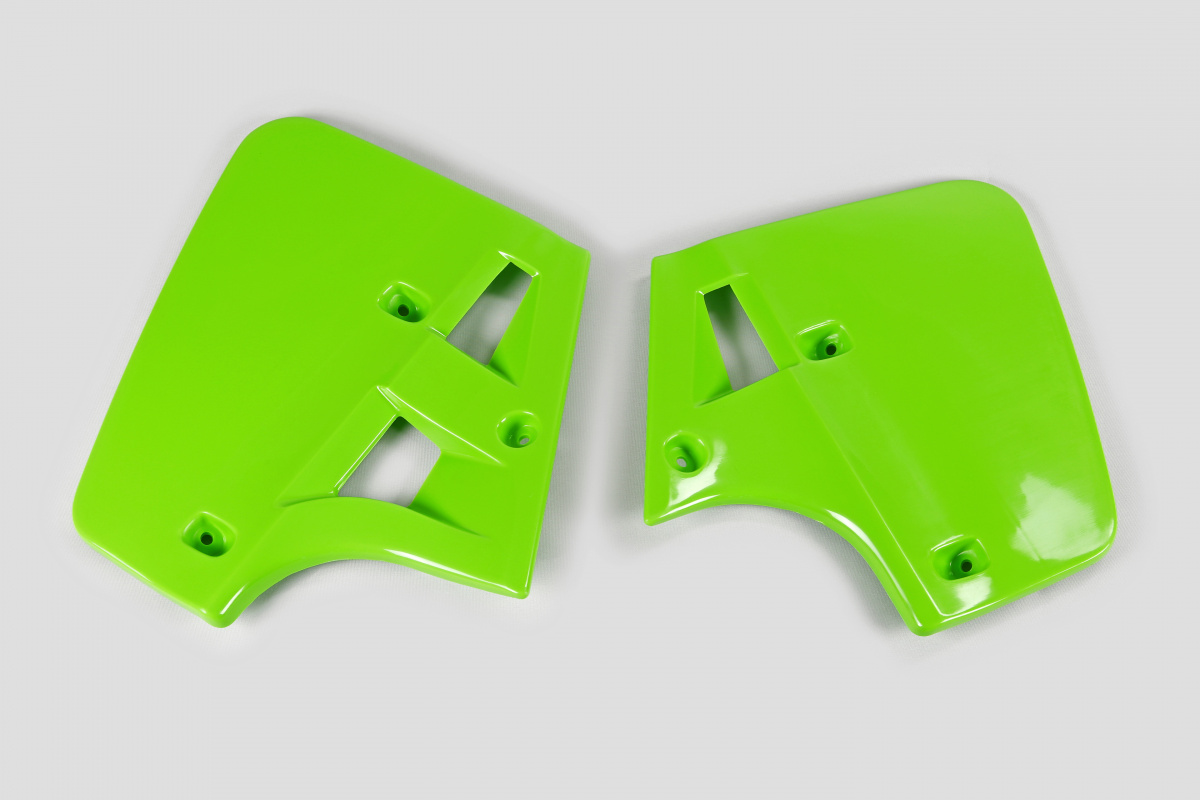 Radiator Covers green for Kawasaki KX 250 (1987) - KX 500 (1987) - REPLICA PLASTICS - KA02703-026 - Ufo Plast