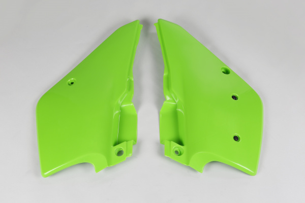 Side Panels green for Kawasaki KDX 200 (1995-25) - REPLICA PLASTICS - KA02788-026 - Ufo Plast