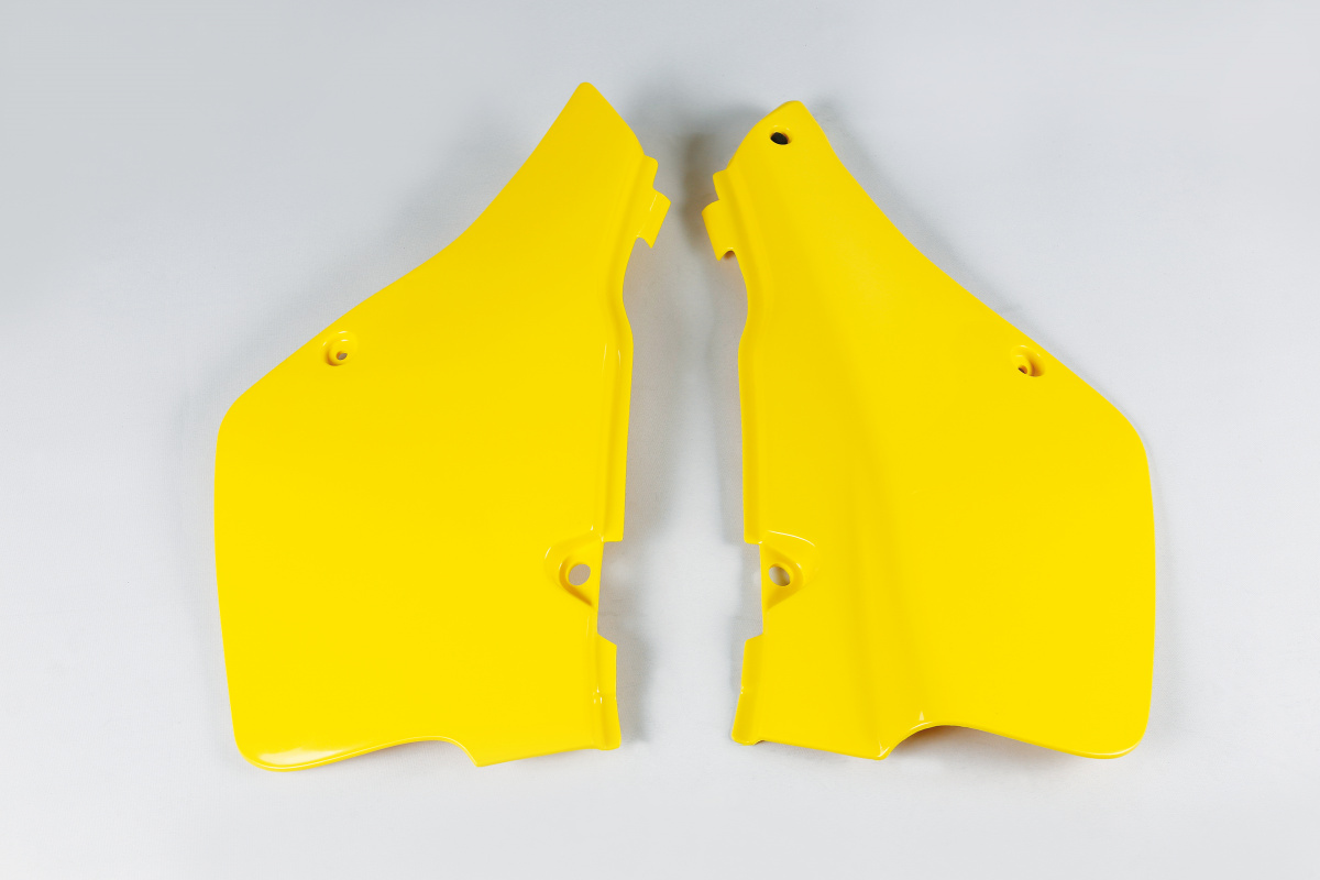 Side Panels yellow for Suzuki RM 250 (1989-92) - REPLICA PLASTICS - SU02907-101 - Ufo Plast