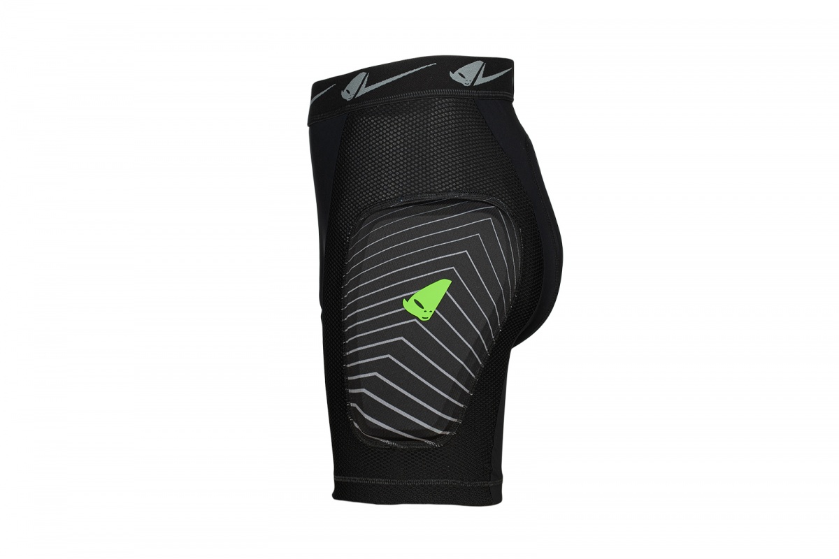 E-bike padded shorts Atrax with lateral and back protection black - Pants - PI02421-K - UFO Plast